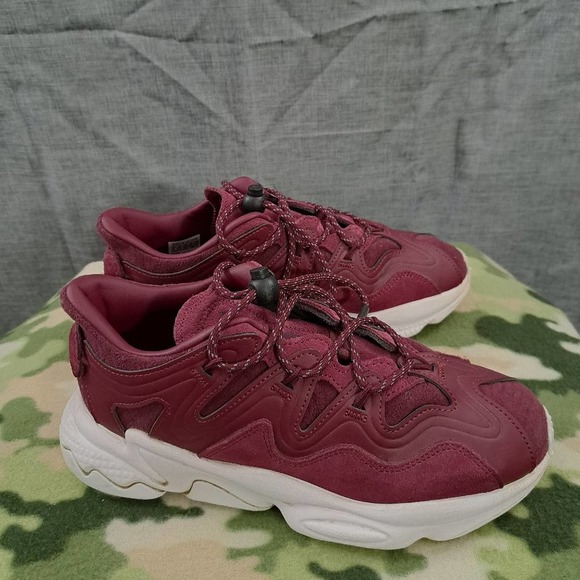 Adidas Womens Size 8 Ozweego Plus W Victory Crimson Running Shoes H01184 - Picture 4 of 10